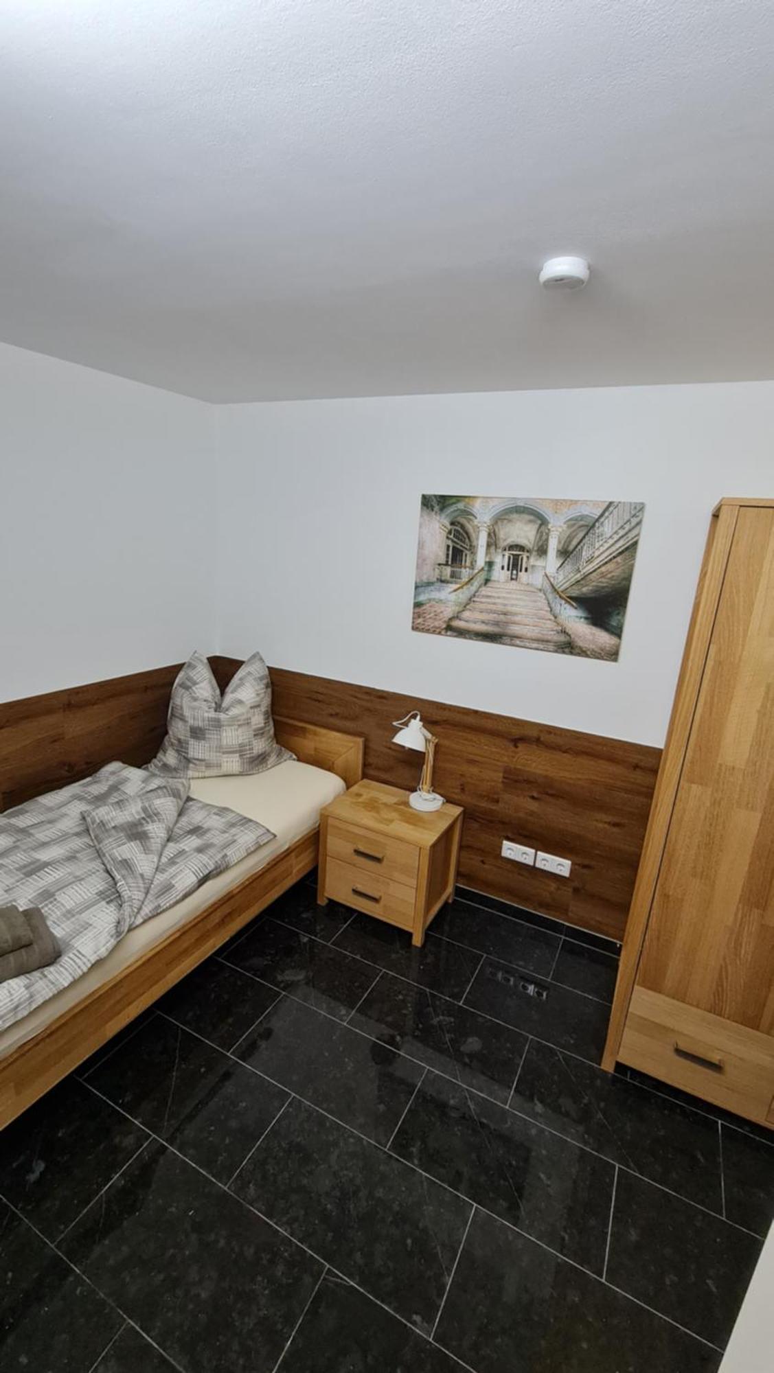 Handwerkerwohnung-Monteurunterkunft Darmstadt Bagian luar foto