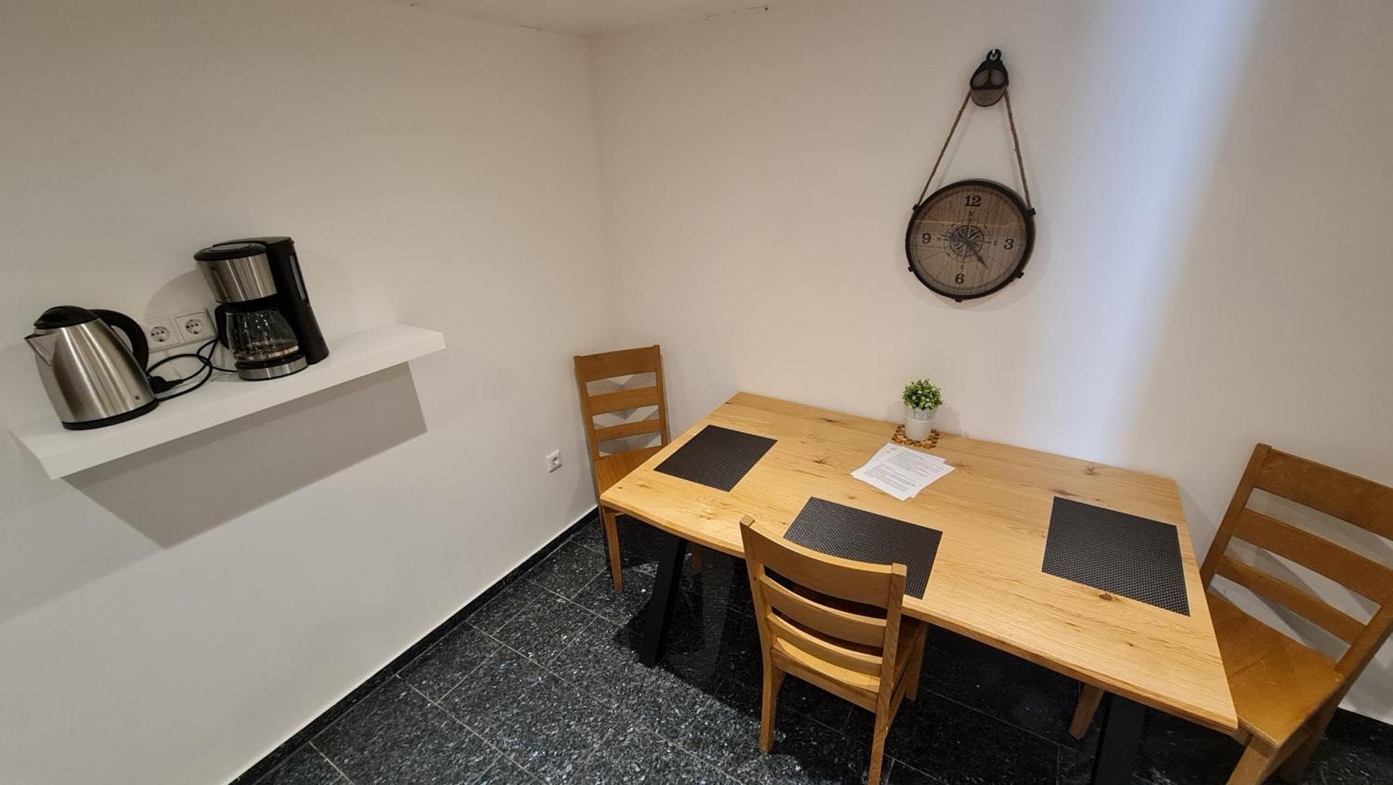 Handwerkerwohnung-Monteurunterkunft Darmstadt Bagian luar foto